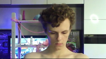 Hot_Marios  16-07-2021 video goal-cum!